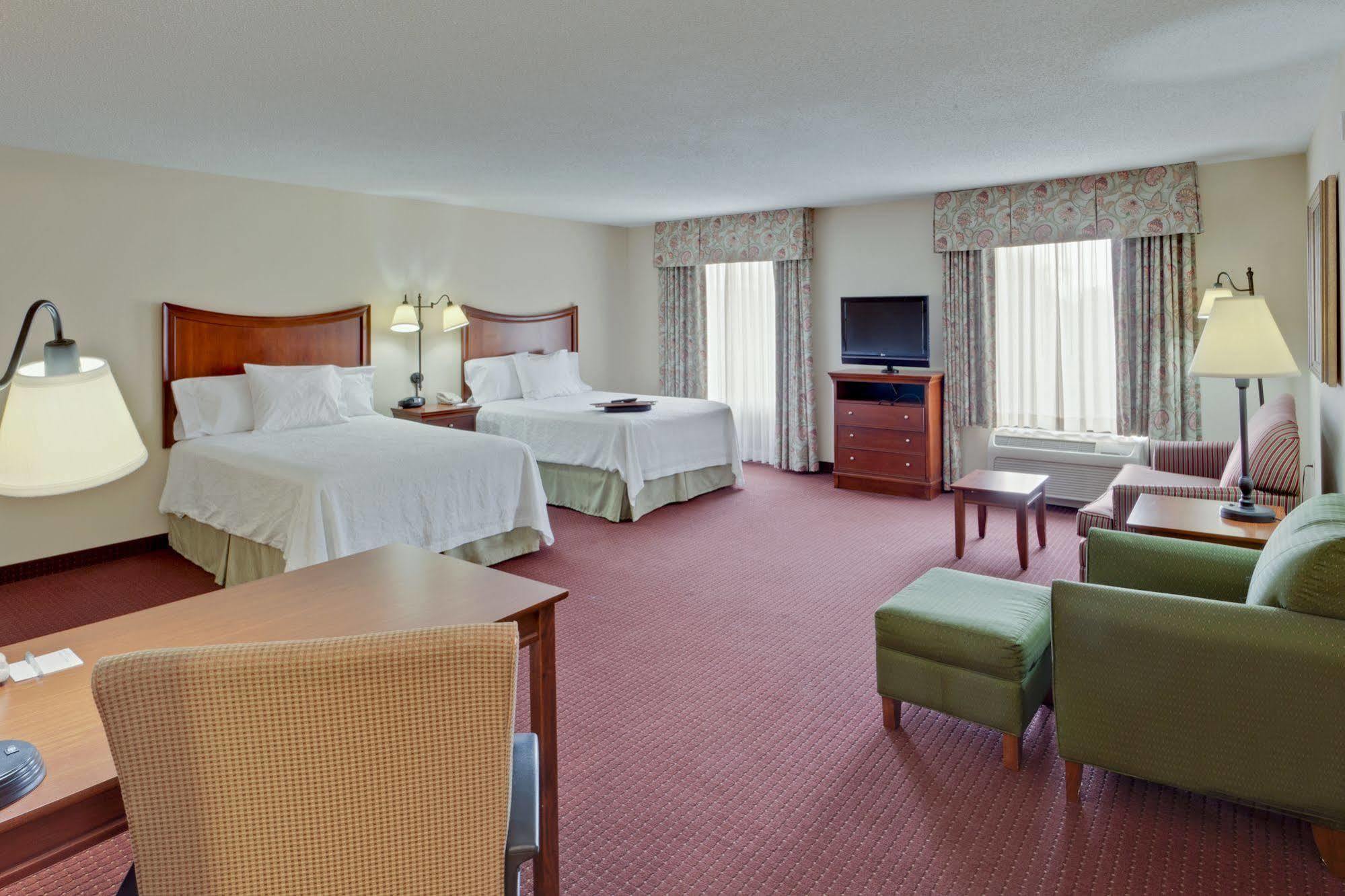 Hampton Inn & Suites Alexandria Old Town Area South Ruang foto
